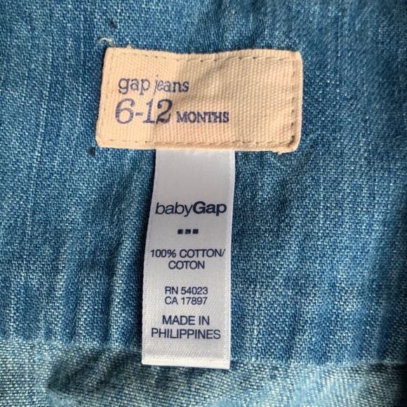 🔥HOST PICK!🔥 Gap Jeans Baby Jean Jacket 6-12 months - Picture 7 of 7